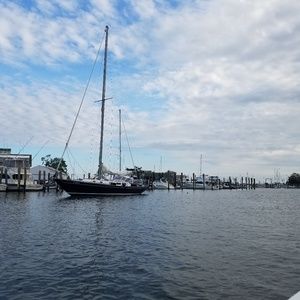 Meet your Posher, Faye